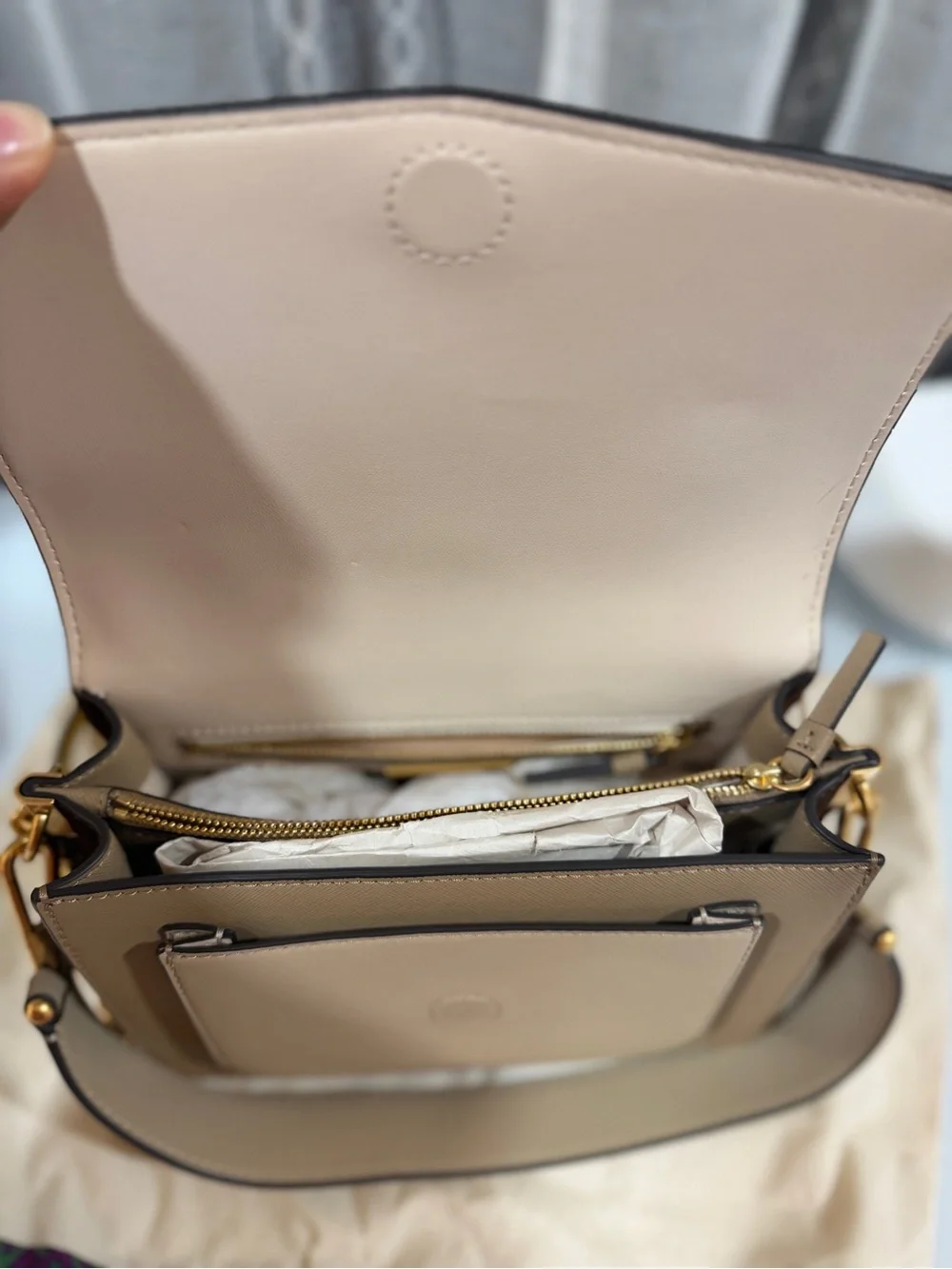 Tory Burch Two-Tone Beige & Cream Crossbody Bag